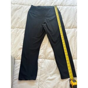 Nike capri leggings size medium‎